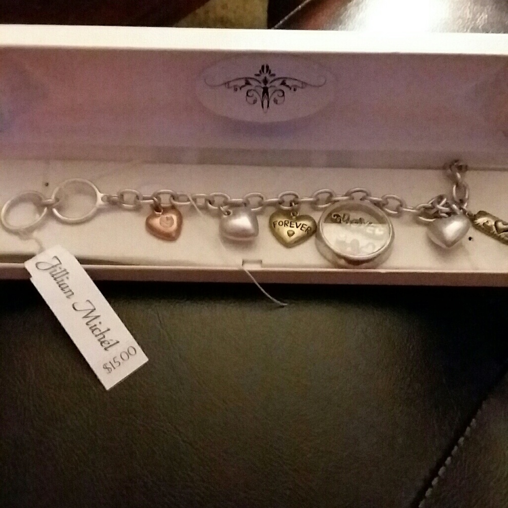 Charm bracelet